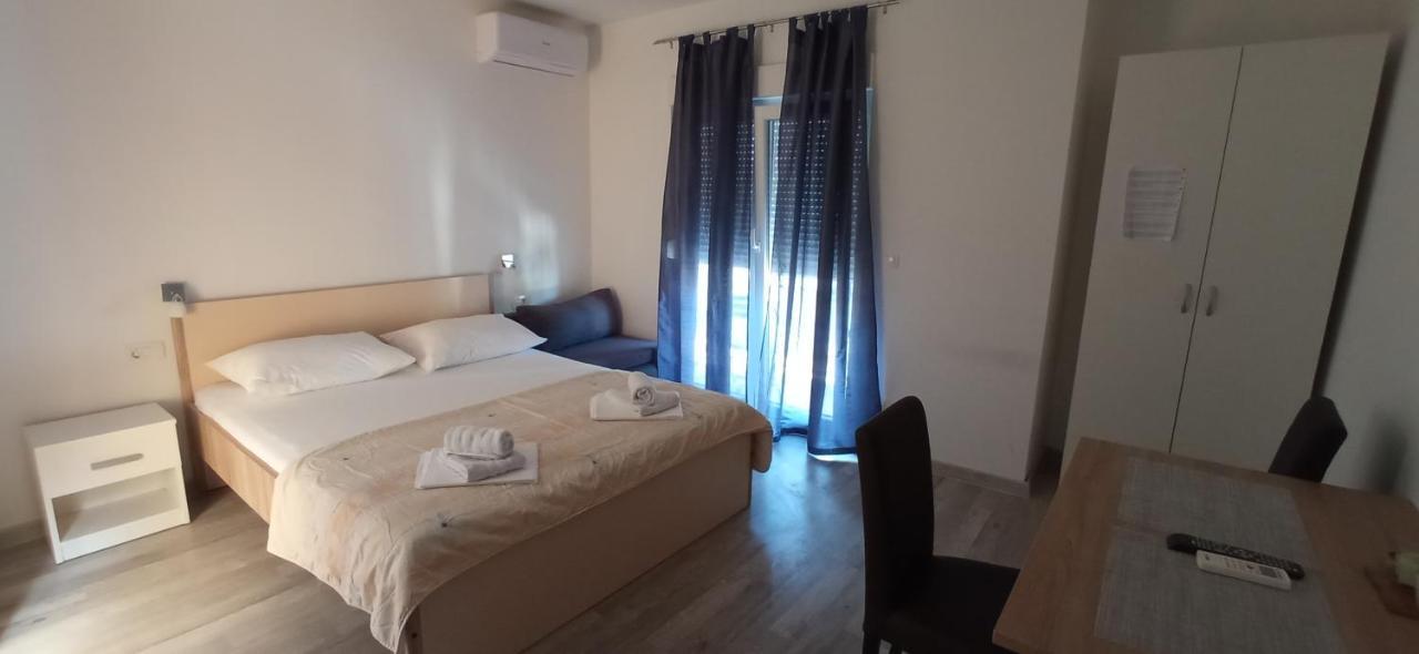 E&a Apartment Baska Voda