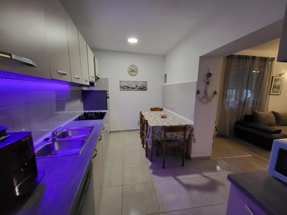 Apartment E&a Baška Voda