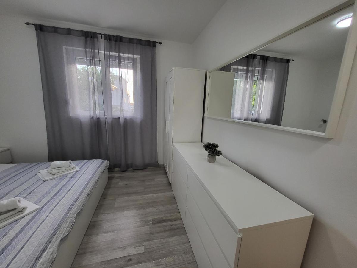 E&a Apartment